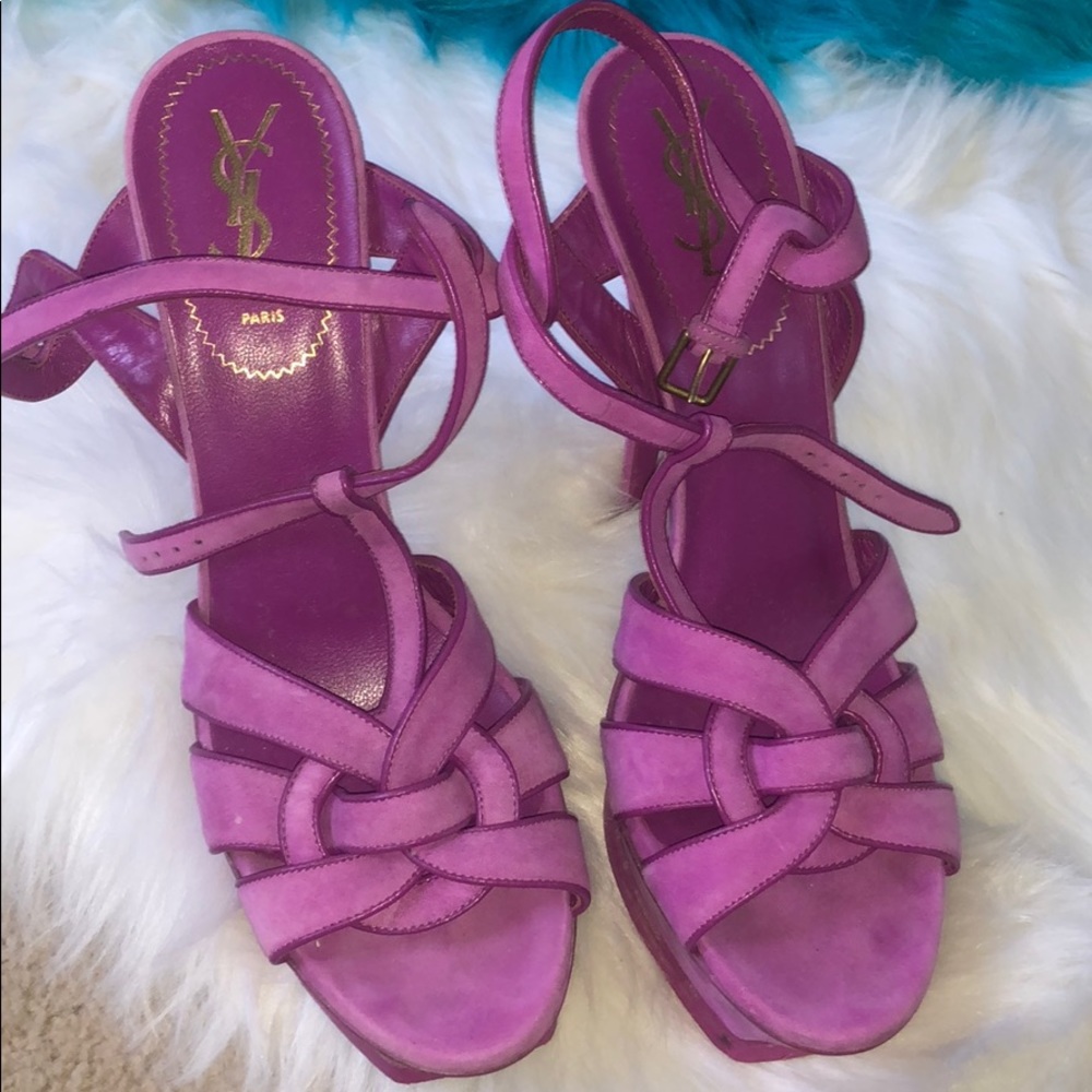 Suede and leather fuchsia heels